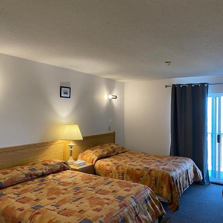 Hillview Motel Vanderhoof Εξωτερικό φωτογραφία